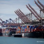 Defisit Perdagangan AS Naik, Menyulut kekhawatiran Perlambatan Ekonomi