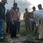 Letakan Batu Pertama,Bupati Sintang Dukung Pembangunan Sekretariat Jemelak Lestari (JELAS)