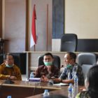 Ketua DPRD Sintang Sambangi Posko Cepat Tanggap Covid-19 Di Aula DINKES Sintang