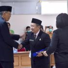 Bupati Sintang Hadiri Pengambilan Sumpah Janji Wakil Ketua 2 DPRD Sintang