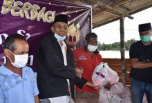 Bupati Sintang Serahkan Bantuan Secara Simbolis Kepada ICMI