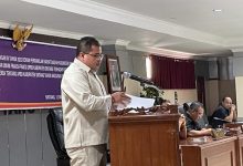 Sandan Sampaikan Pandangan Umum Fraksi Gerindra