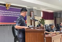 Alpius Sampaikan Pandangan Umum Fraksi PKB