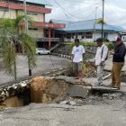 Komisi B DPRD Sintang Dukung Perbaikan Jalan Masuk ke Dinas PRP