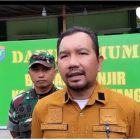 Camat sintang Himbau Masyarakat Bentuk Lembaga Kelola Sampah